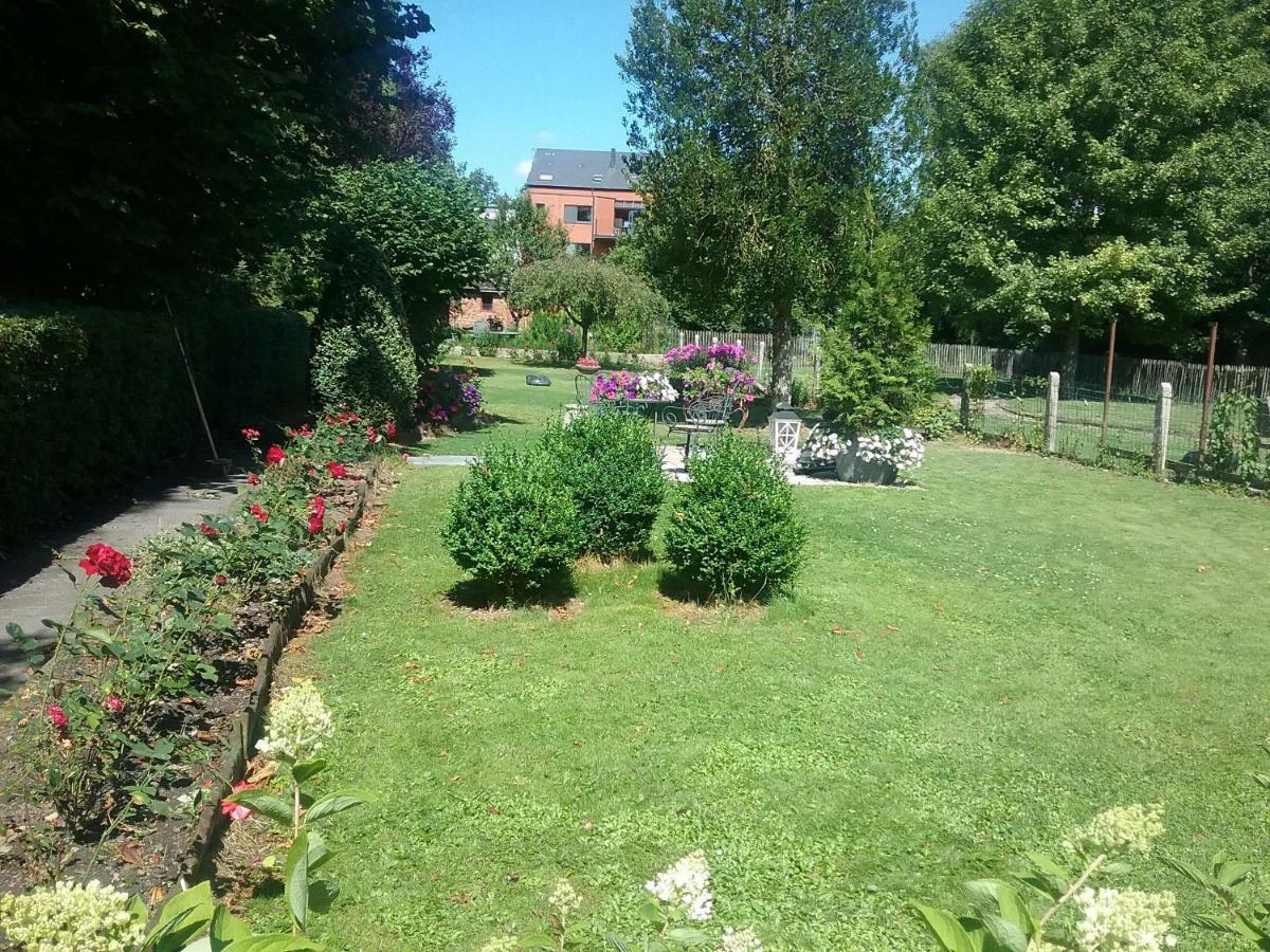 B&B Au Jardin Fleuri Marche-en-Famenne Extérieur photo
